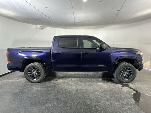 Used 2023 Toyota Tundra Platinum AWD/4WD image 9