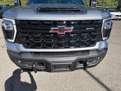 Used 2025 Chevrolet Silverado 2500 ZR2 w/ ZR2 Bison Edition AWD/4WD image 20