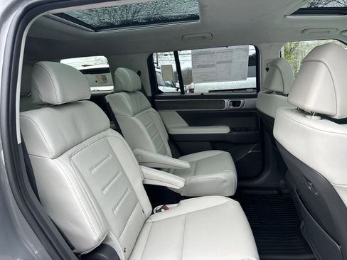 New 2026 Hyundai Santa Fe Calligraphy AWD/4WD image 12