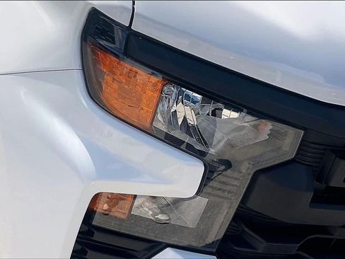 Used 2025 Chevrolet Silverado 1500 Custom w/ Turbomax Blackout Package RWD image 27