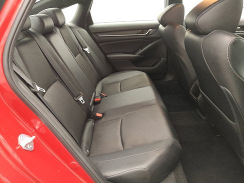 Used 2021 Honda Accord Sport image 19