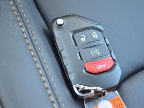 New 2025 Jeep Wrangler Unlimited Rubicon 392 image 25