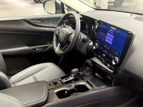 Used 2024 Lexus NX 350 AWD image 33