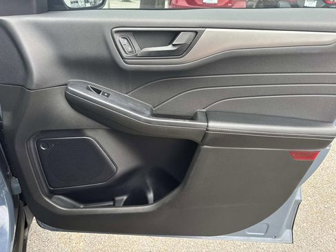 Used 2024 Ford Escape Active image 14