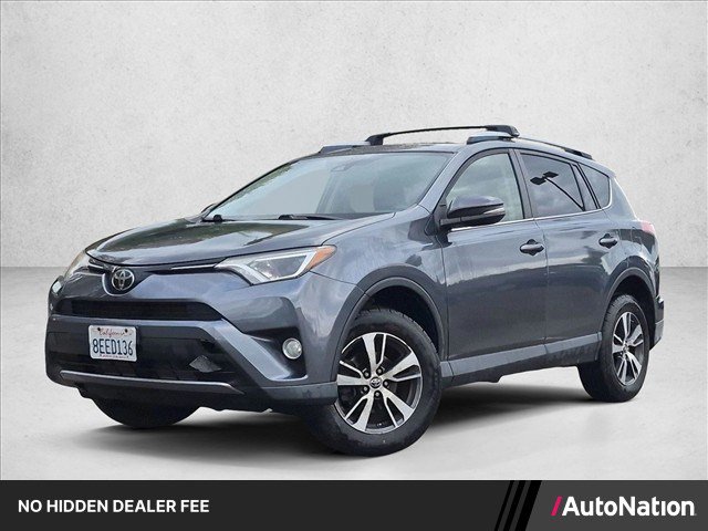 Used 2018 Toyota RAV4 XLE FWD image 1