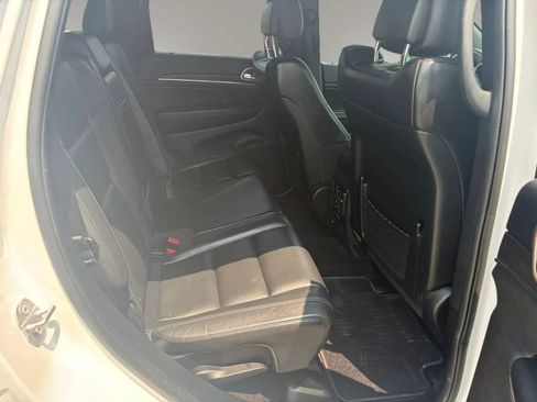 Used 2017 Jeep Grand Cherokee Limited AWD/4WD image 31