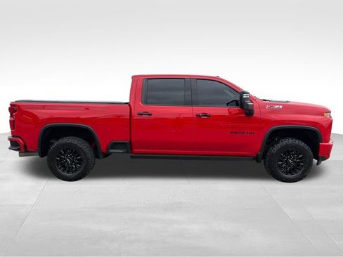 Used 2022 Chevrolet Silverado 2500 LTZ w/ LTZ Plus Package image 8