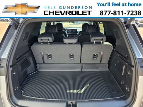 New 2026 Chevrolet Traverse LT w/ Midnight/Sport Edition AWD/4WD image 9