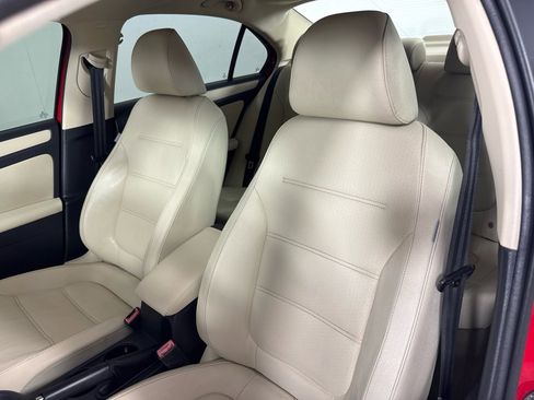 Used 2012 Volkswagen Jetta SE image 14