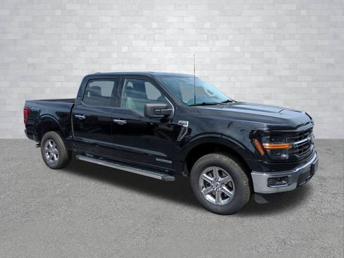 Certified 2024 Ford F150 XLT w/ Mobile Office Package AWD/4WD image 2