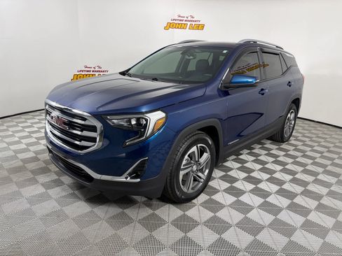Used 2019 GMC Terrain SLT w/ Preferred Package FWD image 1