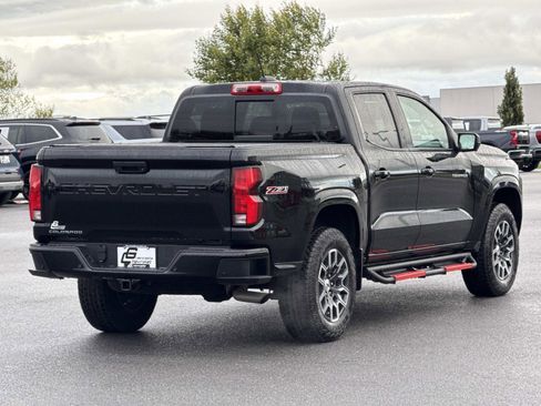 Used 2023 Chevrolet Colorado Z71 w/ Z71 Convenience Package 2 image 24