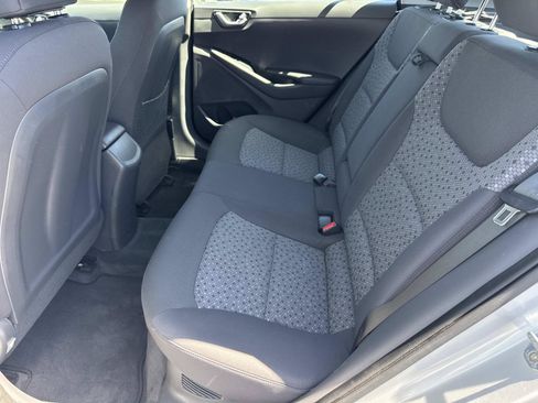 Used 2017 Hyundai Ioniq SEL FWD image 26