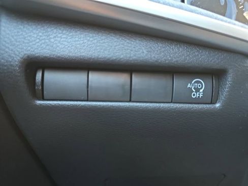 New 2026 Nissan Kicks SV image 10