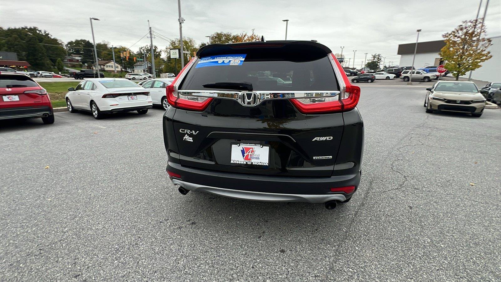Used 2017 Honda CR-V Touring image 5