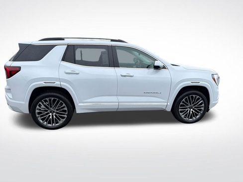 New 2026 GMC Terrain Denali w/ LPO, Floor Liner Package AWD/4WD image 6