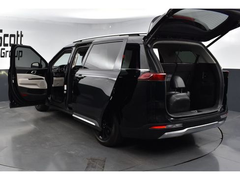 Used 2022 Kia Carnival SX FWD image 27