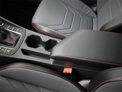 New 2026 Volkswagen Jetta GLI Autobahn image 9