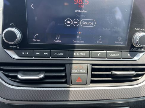 Used 2023 Nissan Altima 2.5 SR FWD image 24