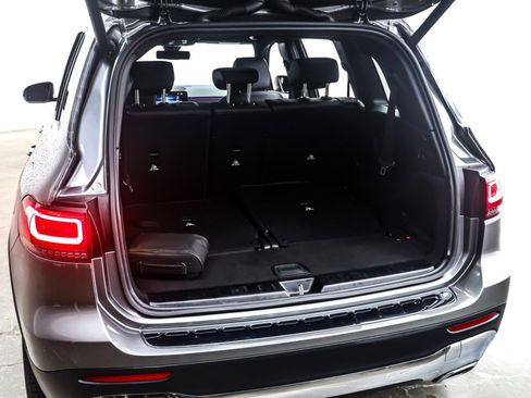 Used 2023 Mercedes-Benz GLB 250 GLB 250 SUV image 23