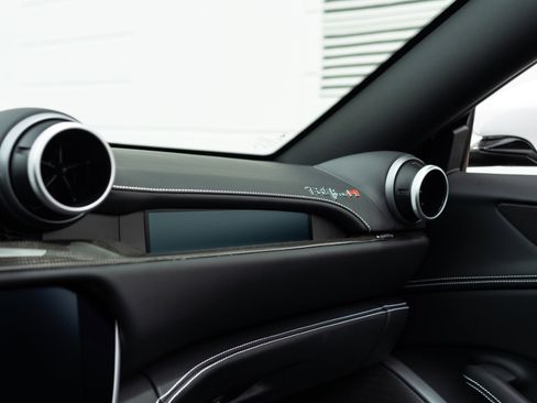 Used 2023 Ferrari Portofino M image 48