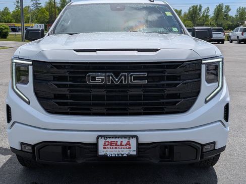 New 2026 GMC Sierra 1500 Elevation AWD/4WD image 2