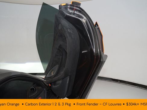 Used 2019 McLaren 600LT image 17