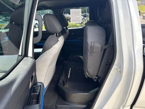 Used 2025 Toyota Tacoma TRD Sport AWD/4WD image 26
