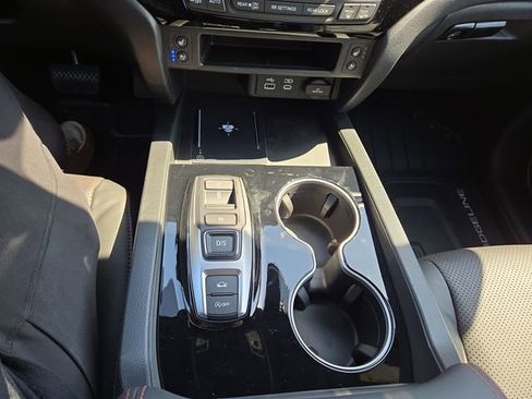 New 2026 Honda Ridgeline Black Edition image 24