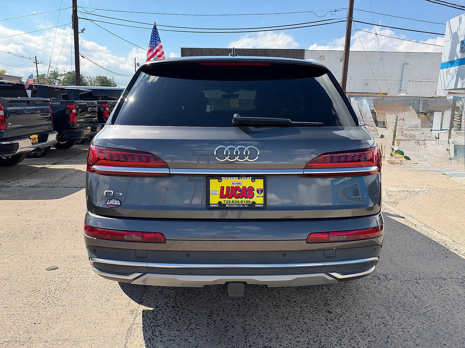 Used 2020 Audi Q7 2.0T Premium Plus w/ Premium Plus Package AWD/4WD image 6