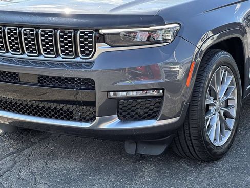 Used 2023 Jeep Grand Cherokee L Summit AWD/4WD image 8