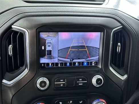 Used 2021 GMC Sierra 1500 AT4 w/ AT4 Value Package AWD/4WD image 15