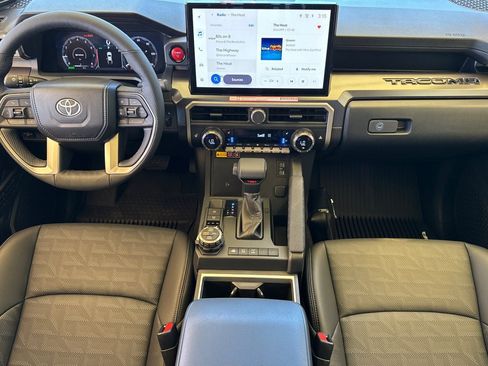 New 2026 Toyota Tacoma TRD Off-Road AWD/4WD image 16