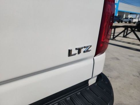 Used 2020 Chevrolet Silverado 2500 LTZ w/ LTZ Plus Package AWD/4WD image 14