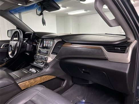 Certified 2019 GMC Yukon Denali w/ Denali Ultimate Package image 30