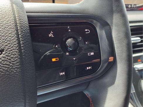 Certified 2025 Nissan Armada PRO-4X AWD/4WD image 21