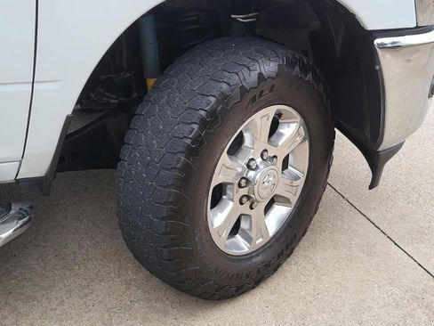 Used 2024 RAM 2500 Big Horn w/ Off Road Package image 7