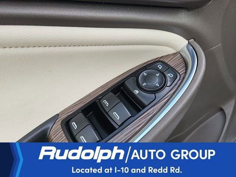 Used 2024 Chevrolet Malibu LT image 11