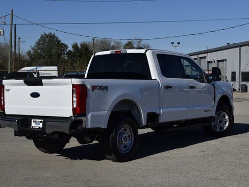 Used 2025 Ford F250 XLT w/ FX4 Off-Road Package image 10