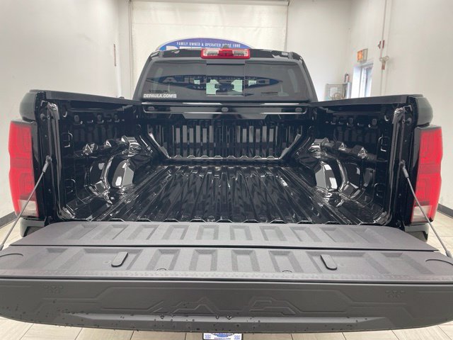 New 2026 Chevrolet Colorado Z71 w/ Technology Package AWD/4WD image 13