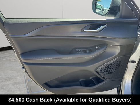 New 2026 Jeep Grand Cherokee Laredo RWD image 27