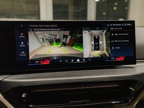 Used 2026 BMW 330i xDrive Sedan w/ Premium Package image 31