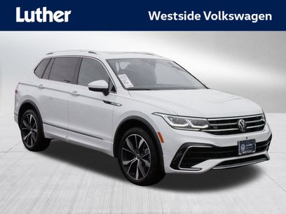 Certified 2024 Volkswagen Tiguan SEL R-Line