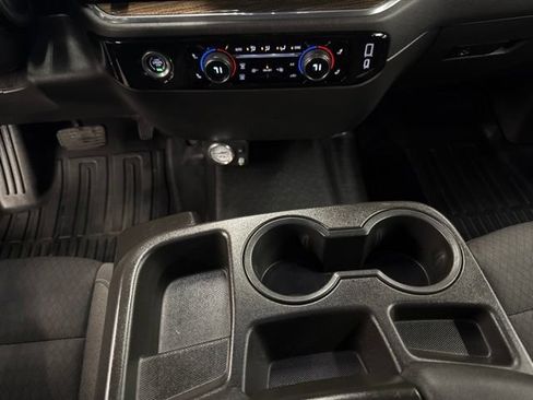 Used 2023 Chevrolet Silverado 1500 LT AWD/4WD image 17