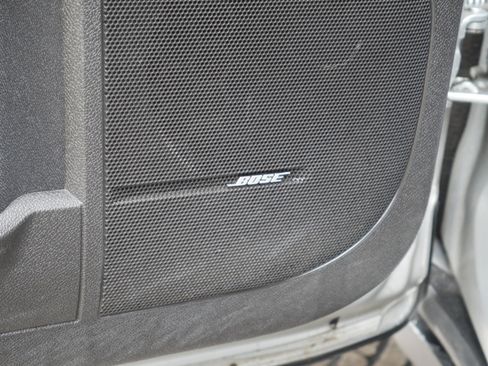 Used 2013 GMC Acadia SLT image 38