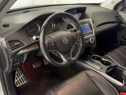 Used 2017 Acura MDX w/ Advance Package AWD/4WD image 4