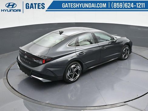 New 2025 Hyundai Sonata SEL FWD image 42