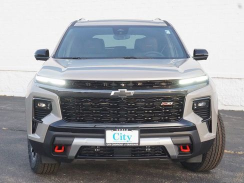 New 2026 Chevrolet Traverse Z71 w/ Enhanced Driving Package image 5