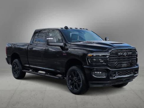 New 2026 RAM 2500 Laramie AWD/4WD image 2