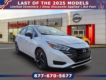 New 2025 Nissan Versa SR w/ Trunk Package